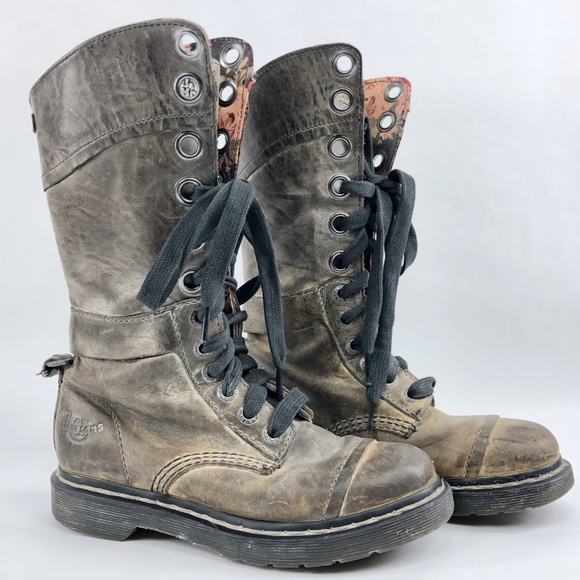 Dr. Martens Shoes - Dr. Marten Triumph Massai Floral Combat Boots Sz 6